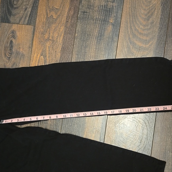 Levi's Ribcage Ankle Straight, 24 X 25, Black - Picture 6 of 8